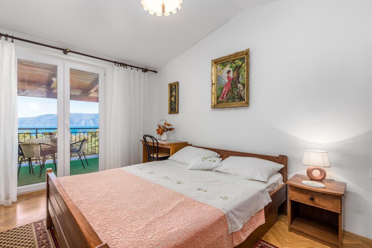 Apartmani Strott Pinezići Buitenkant foto