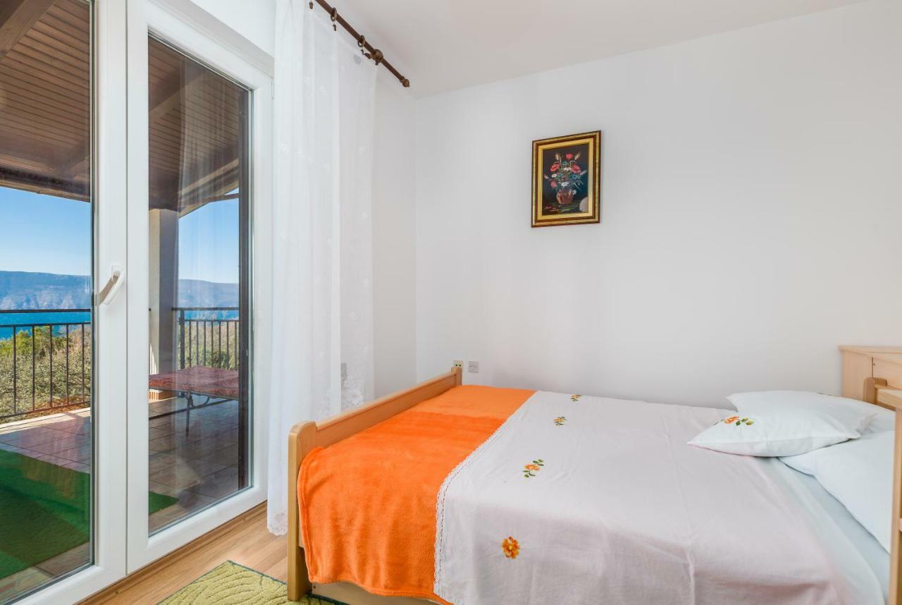 Apartmani Strott Pinezići Buitenkant foto